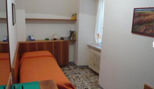 Single Room with Private Bathroom