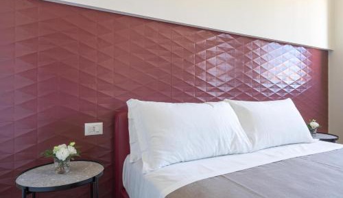Deluxe Double Room with Balcony and Sea View