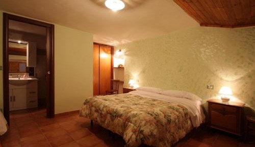 Standard One-Bedroom Apartment