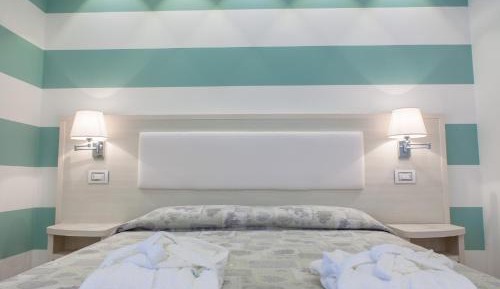 Suite with Sea View