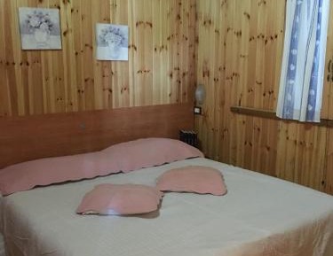 One-Bedroom Bungalow