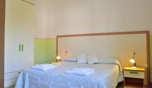 Large Single Room