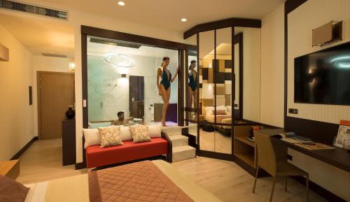 Suite with Spa Bath