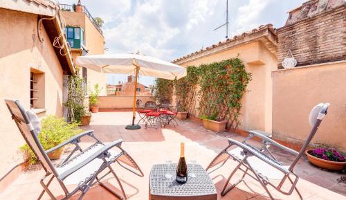 One-Bedroom Apartment with Terrace