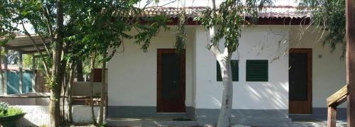 One-Bedroom Bungalow
