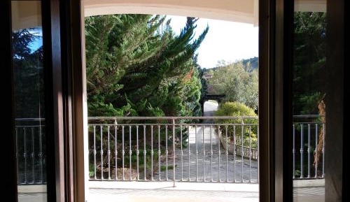 Single Room with Mountain View