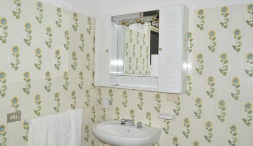 Classic Quadruple Room