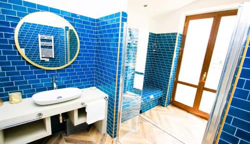 Suite with Sauna