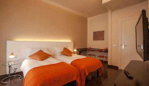 Deluxe Double or Twin Room with Balcony