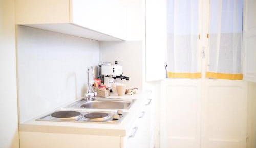 Studio with Balcony in Corso Fratelli Brigida 5