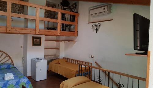 Classic Quadruple Room