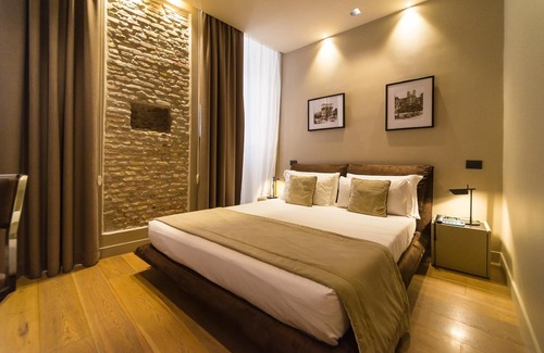 Rione III Colonna Hotel | Campo Marzio Luxury Suites