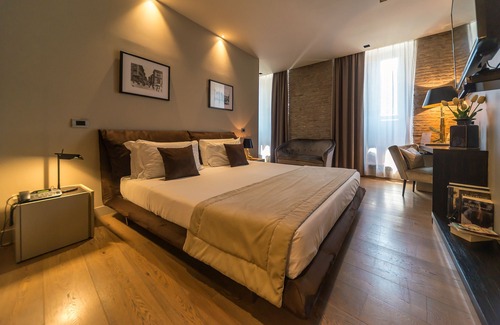 Rione III Colonna Hotel | Campo Marzio Luxury Suites