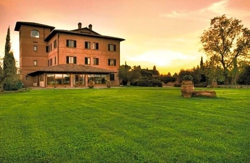 Pozzuolo Hotel | Locanda Poggioleone