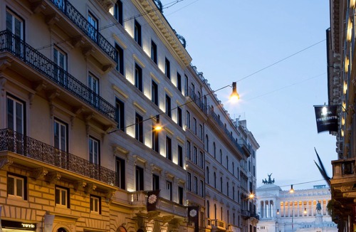 Rome City Centre Hotel | Via Del Corso Home Roma