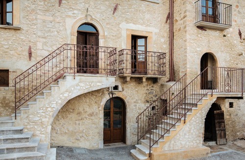San Benedetto in Perillis Hotel | Charme in Perillis