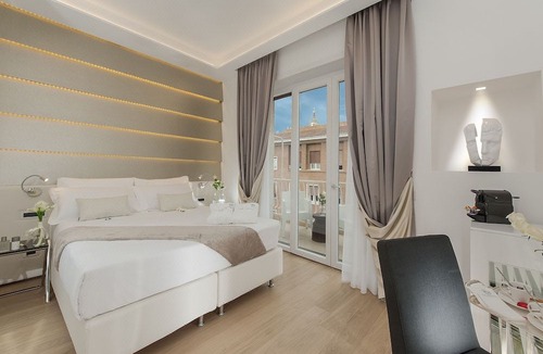Rione XIV Borgo Hotel | Vatican Style