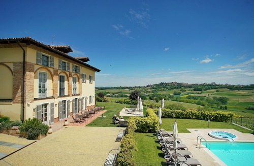 Agliano Terme Hotel | NaturalMente Wine Resort