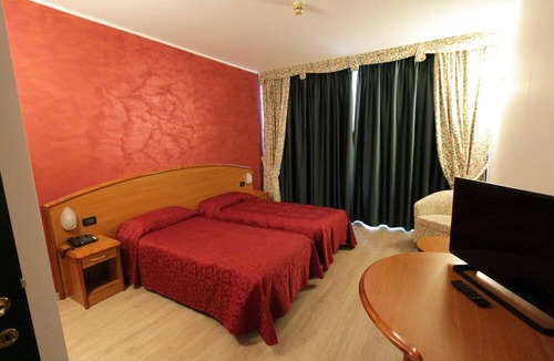 Rione San Maurizio Hotel | Hotel Europa