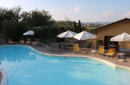 SantʼIppolito Bed & Breakfast | Le Fontanelle Country House