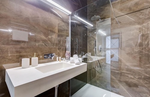 Rione IV Campo Marzio Apartment | Spanish queen Apartment