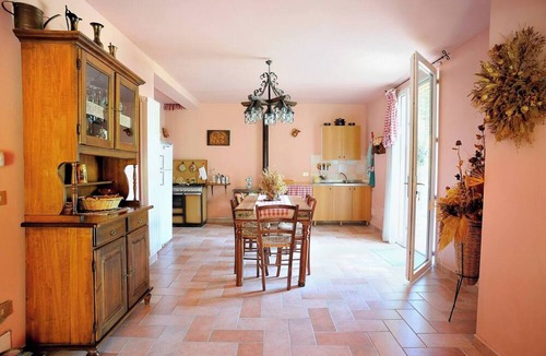 Apecchio Villa | Marche Parties,relaxation,events,hydromassage