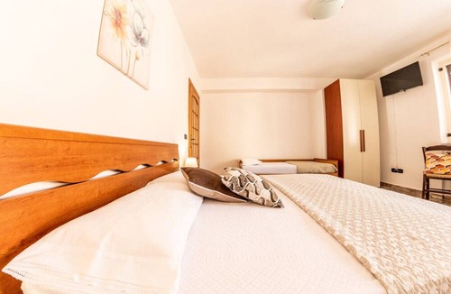 Ceraso Bed & Breakfast | Profumi del Borgo - Tripla