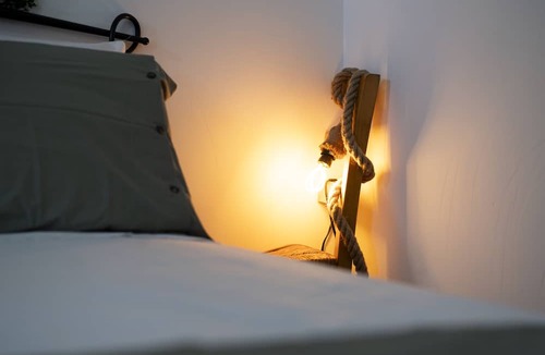 San Giorgio a Cremano Apartment | Detached house 5km from via Toledo, Vesuvius, Pompeii, Herculaneum. Pet friendly.
