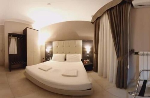 Pagani Bed & Breakfast | Brain Rooms & Suite