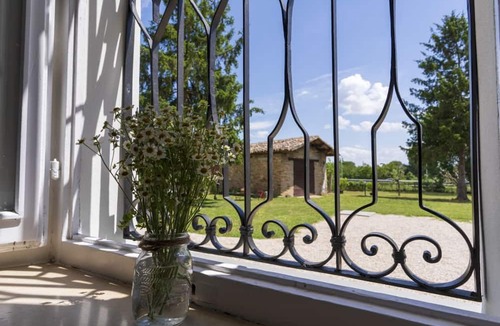 Pesaro Apartment | Passalacqua Home Ground floor: culture and the sea