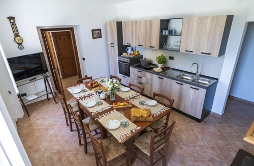 Pesaro Apartment | Passalacqua Home Ground floor: culture and the sea