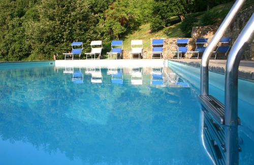 Caprese Michelangelo House | Anwesen mit eigenem Pool by Interhome