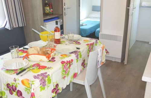 Martinsicuro House | Wonderful private villa for 5 guests with A/C, pool, WIFI and terrace