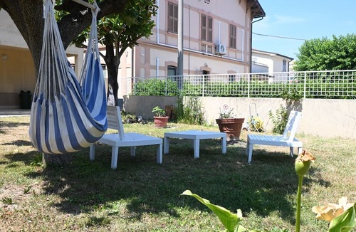 Senigallia Apartment | SE296 – Senigallia, three-bedroom apartment with wi-fi just steps from the beach