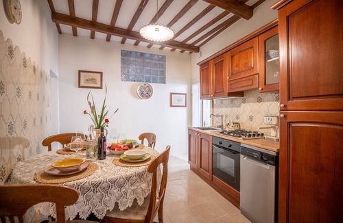 Petrignano Apartment | Room of Light close to Assisi