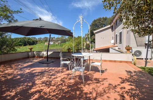 Monterosi House | Cozy home in Monterosi with swimming pool
