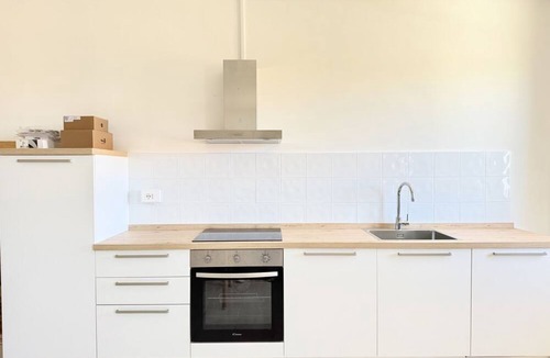 Potenza Picena Apartment | PP13 - Potenza Picena, bright three-room apartment with pool and air conditioning.