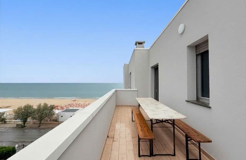 Marzocca Apartment | SE278 – Senigallia, seafront two-bedroom apartment with balconies and parking space