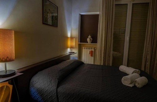 Pegli Apartment | Apartment 'Due Passi Dal Mare - Pegli' with Balcony and Wi-Fi