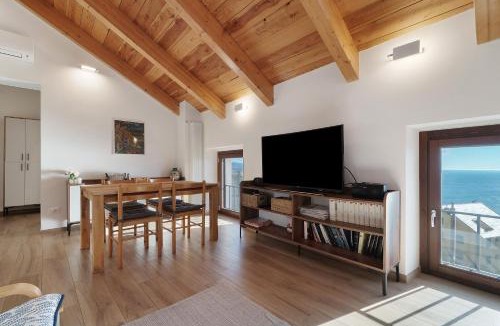 Voltri Apartment | La Mansarda Di Crevari