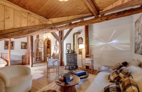 Claviere Apartment | La Baita 1800 Ski In Ski Out