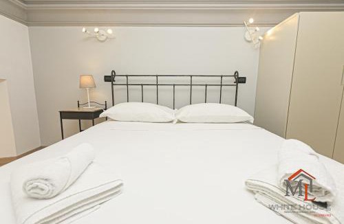 Sestri Ponente Apartment | Mimosa house jacuzzi and parking by ML WHITE HOUSE