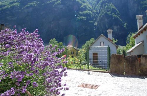 Cadarese House | Ca' del Borgo