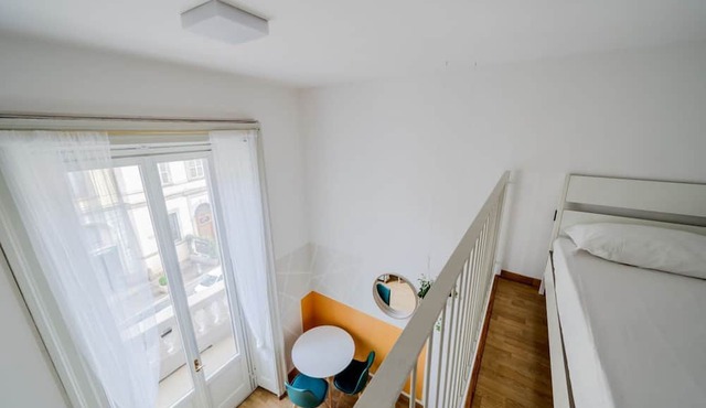 GuestHost - APT with balcony on 2 levels Milan-Centro!