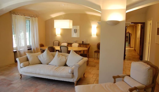 Le Serre Suites & Apartments