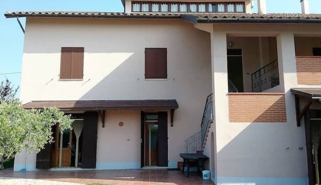 Ruhiges Ferienhaus mit Pool und Großem Garten