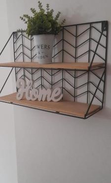 Anna's house