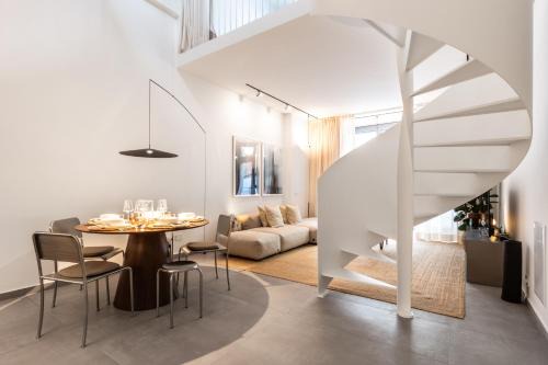 Nestco The Townhouse Jenner