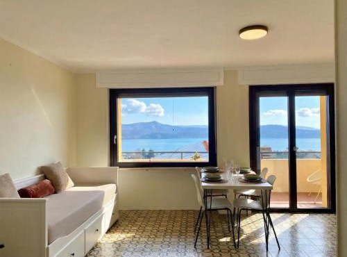 Ca Dla Nella Casa Vista lago balcone e aria condizionata